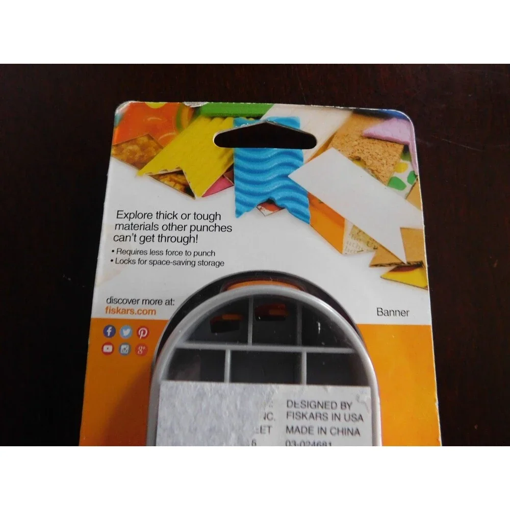 Fiskars 109220 1001 1 Inch Thick Material Tag Punch Banner Scrapbook Craft